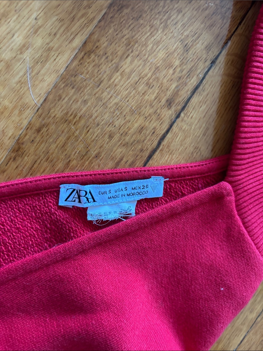 Zara Red Cut-Out Bolero Shrug - Picture 2 of 2